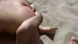 მკერდი აზიური შავი თ ...